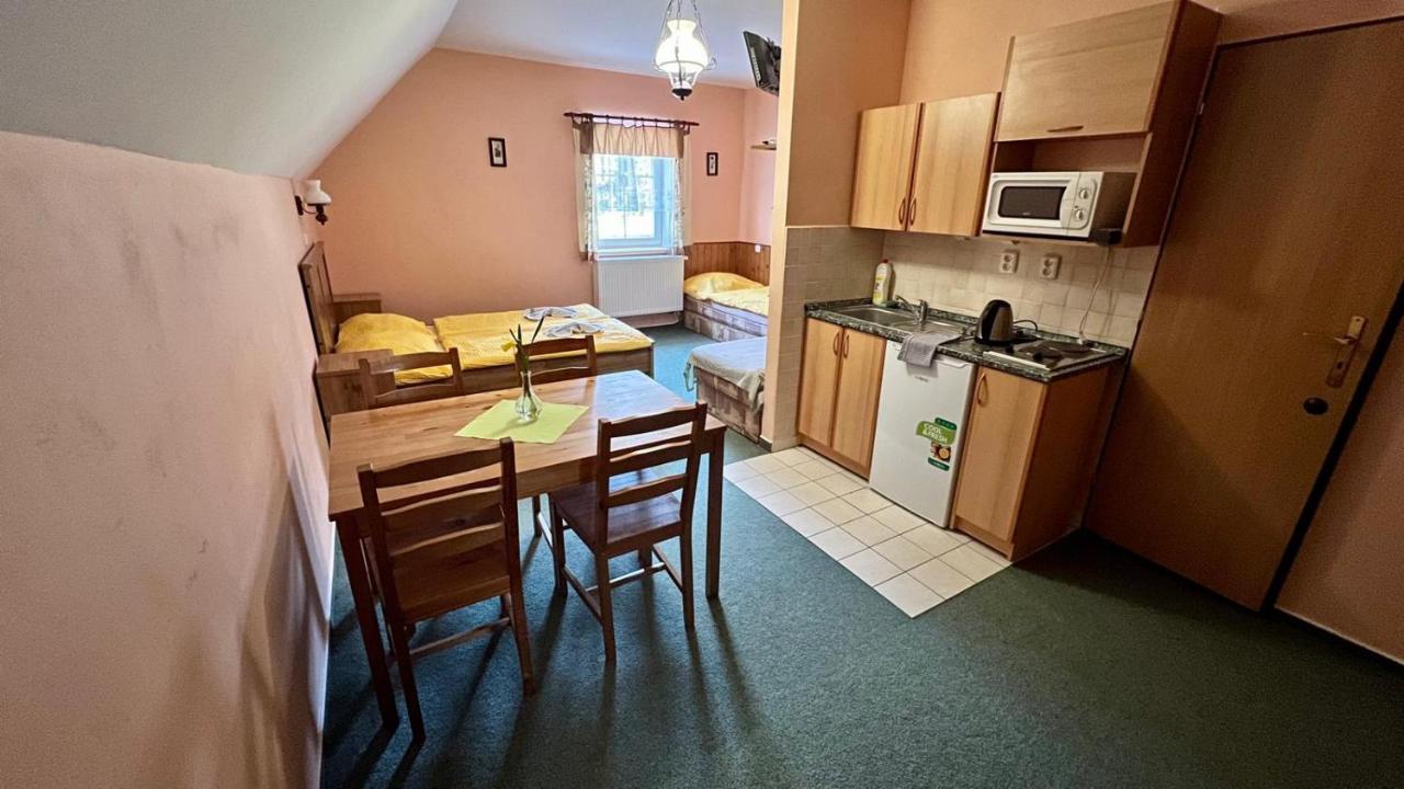 Chalupa Na Strani Cenkovice Exteriér fotografie